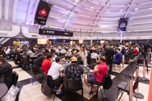 Participantes em diferentes eventos realizados no WTC Events Center durante o mês de julho.